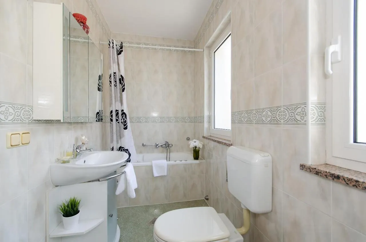 Villa Juliana Rovinj 0*,
